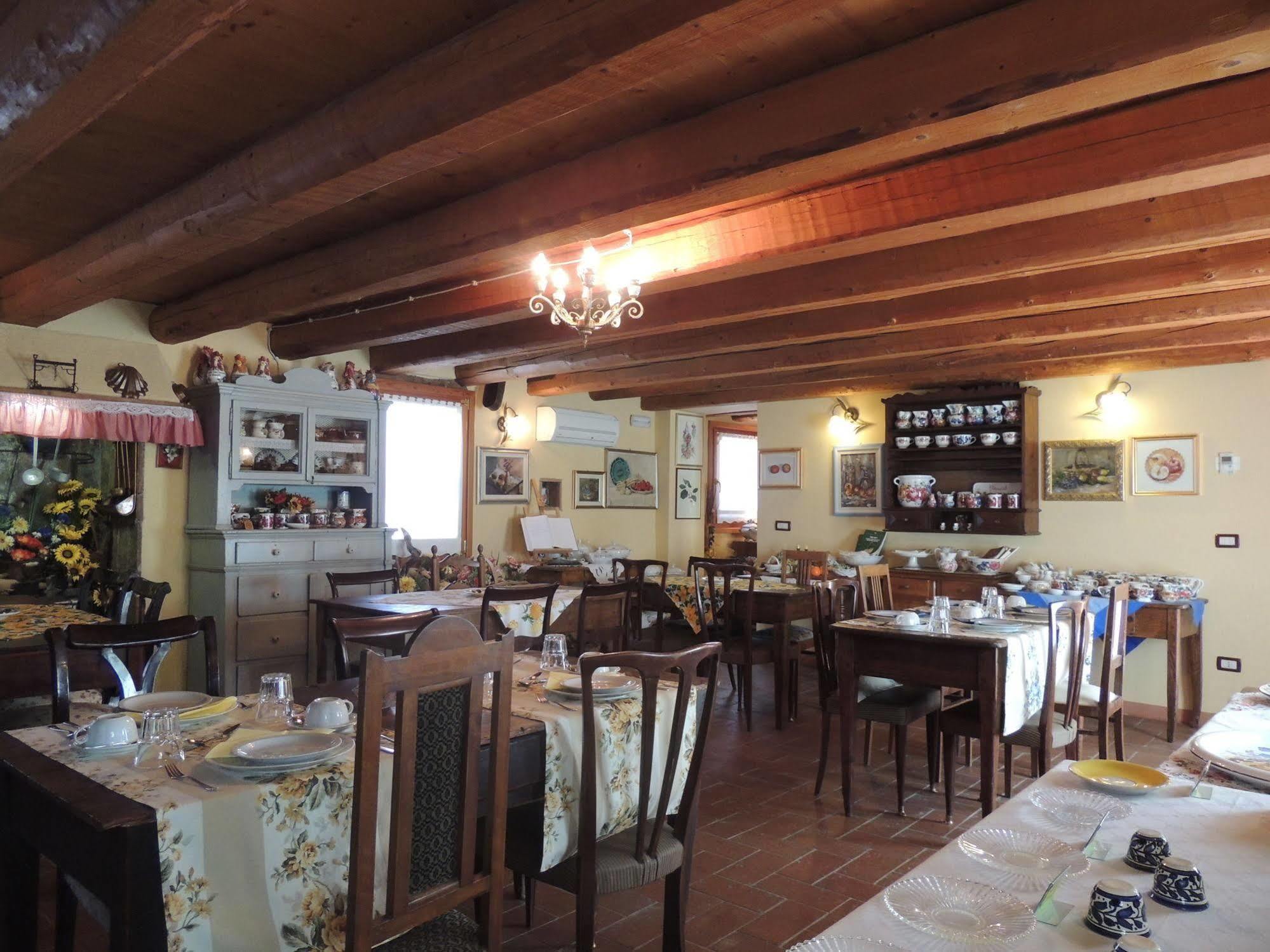 Resort Villa Manin Passariano Buitenkant foto