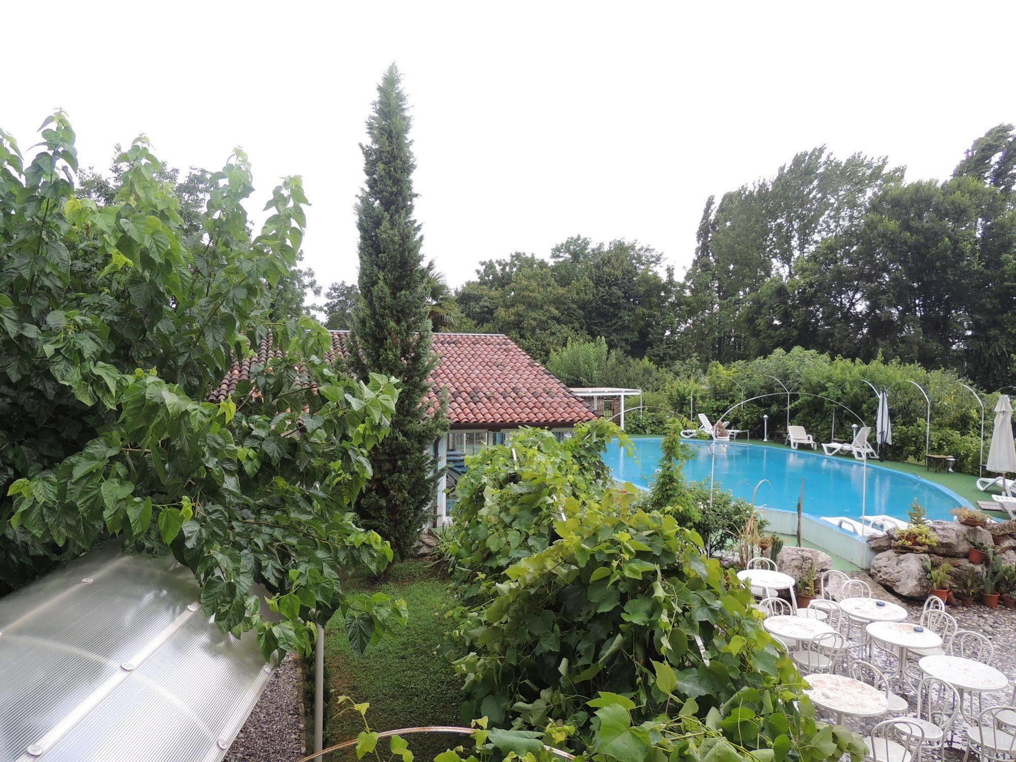 Resort Villa Manin Passariano Buitenkant foto